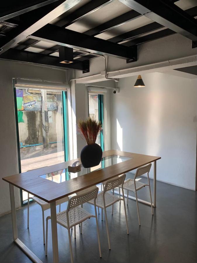 Busket Hostel Chiang Rai Exteriör bild